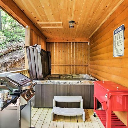 Gatlinburg Cabin With Hot Tub 5 Mi To Downtown Esterno foto